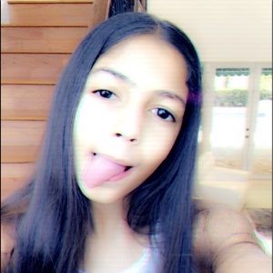 Meet your Posher, Melanie